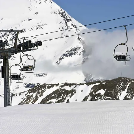 In - Kaernten 50 *